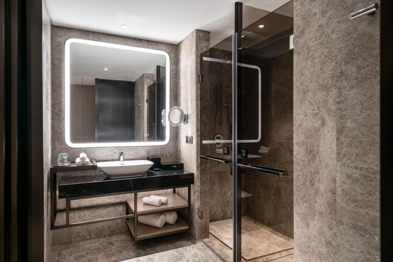 The G Shenzhen, A Tribute Portfolio Hotel エクステリア 写真